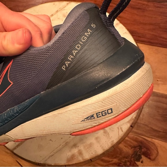 Altra Paradigm 5 Running Shoes - Picture 3 of 12